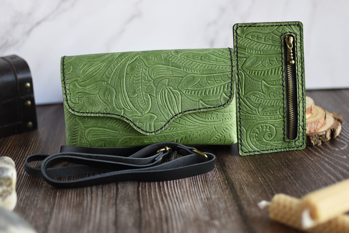 Green Embossed Leather Cell Phone Purse