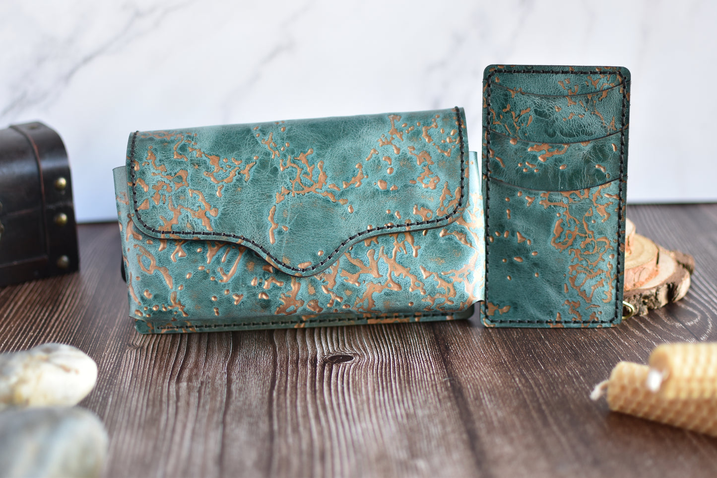 Marbled Jade Leather Cell Phone Purse