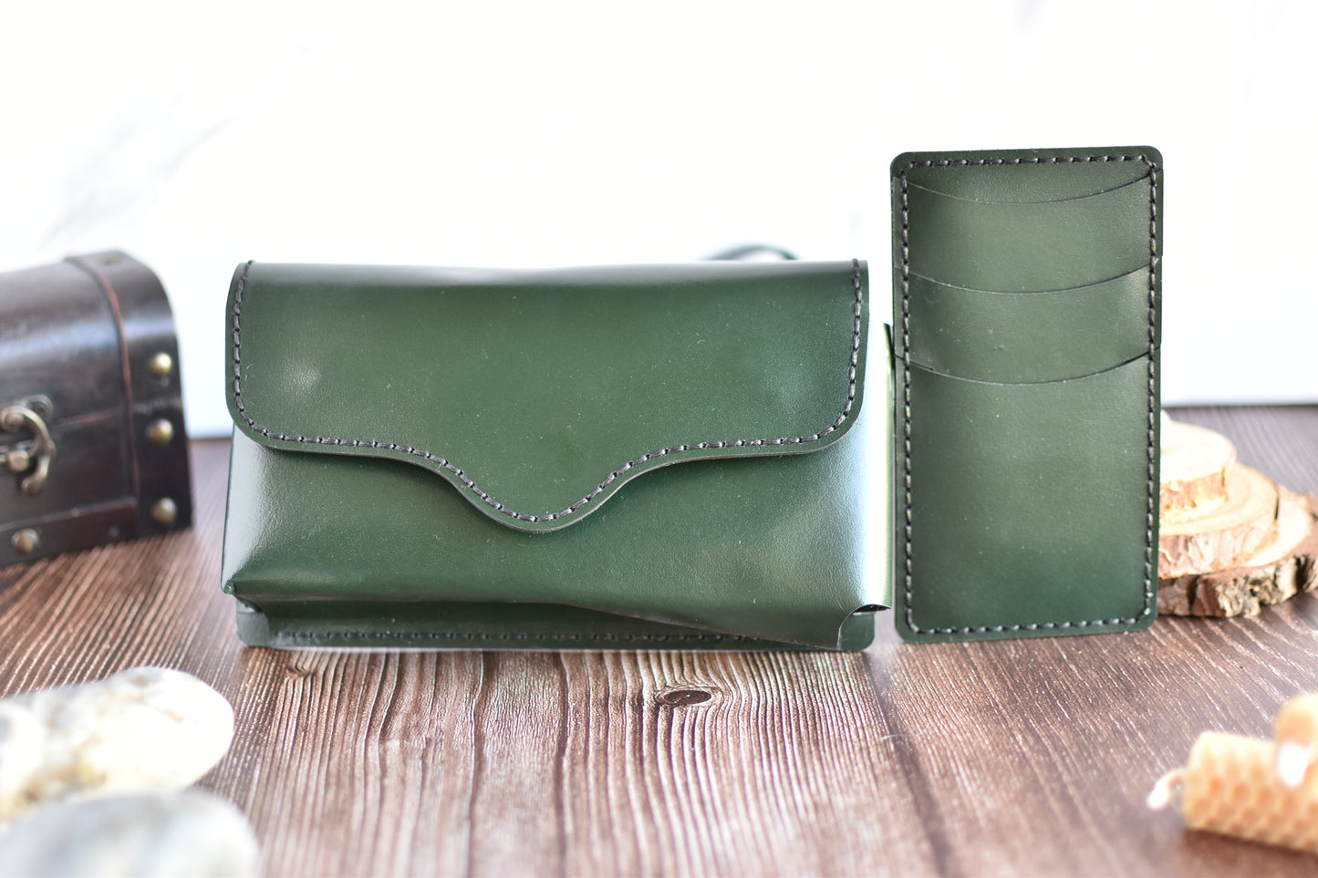 Hunter Green Leather Cell Phone Purse